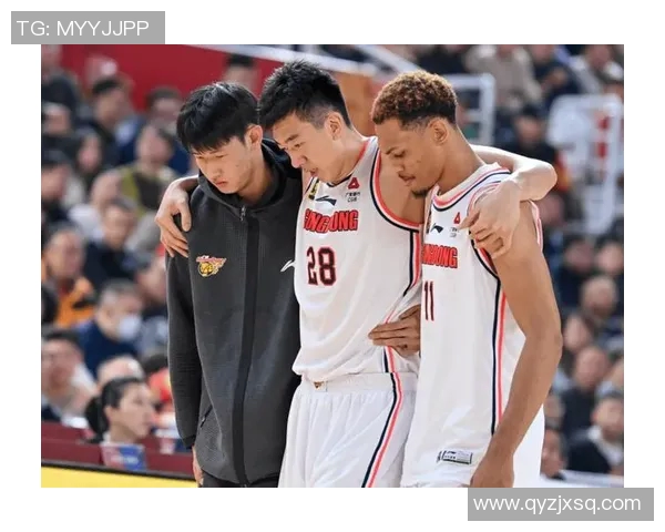 第32轮激战山西男篮迎战广东队争夺季后赛关键胜利